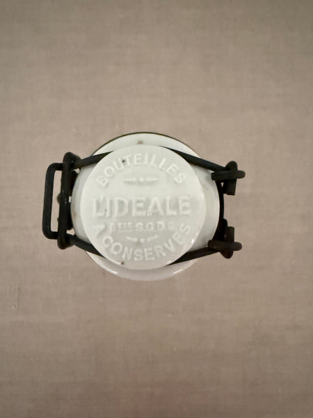 L'Ideale Bottle With Ceramic Top