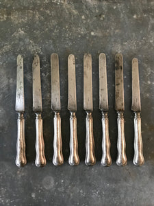 Set of 8 Silver Knives