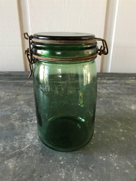 L'Ideal Jar